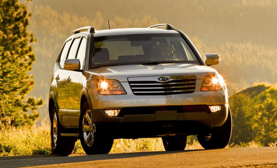  Kia Borrego 2009 года  (фото 276 из 345)